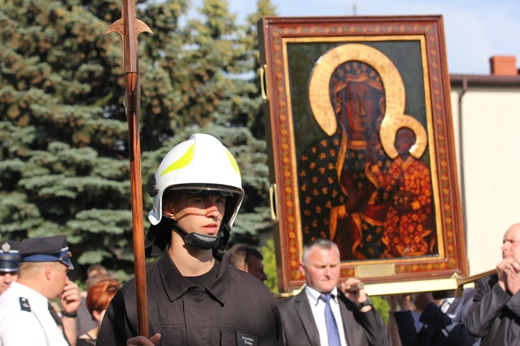 Powitanie ikony MB Częstochowskiej w Bednarach