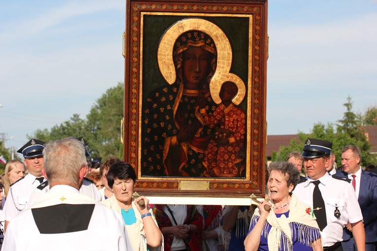 Powitanie ikony MB Częstochowskiej w Bednarach