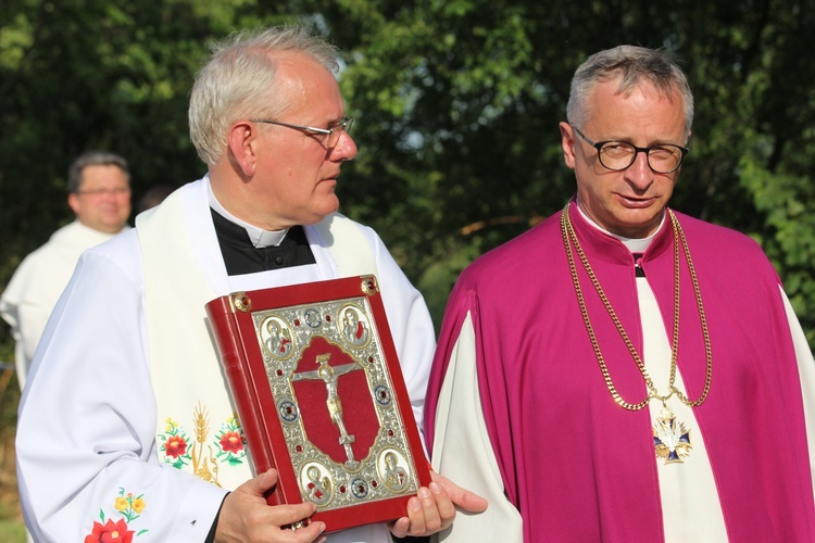 Powitanie ikony MB Częstochowskiej w Bednarach