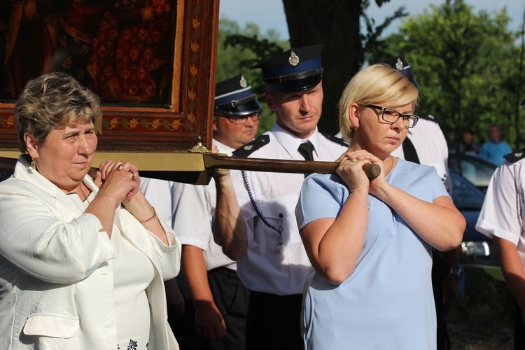 Powitanie ikony MB Częstochowskiej w Bednarach