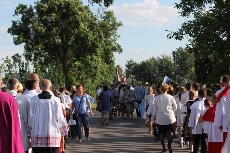 Powitanie ikony MB Częstochowskiej w Bednarach