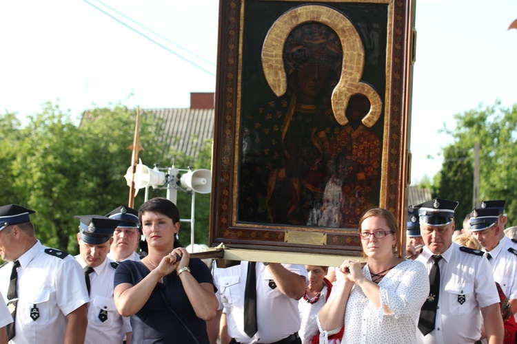 Powitanie ikony MB Częstochowskiej w Bednarach