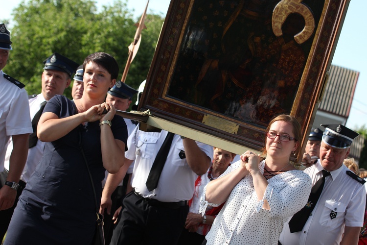 Powitanie ikony MB Częstochowskiej w Bednarach