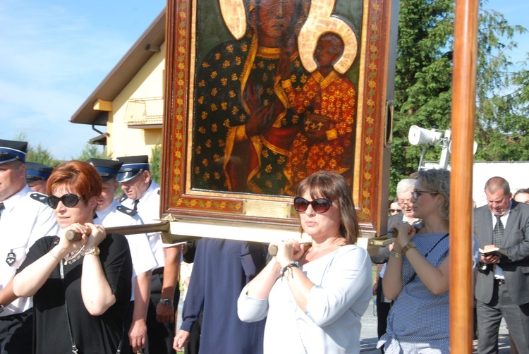 Powitanie ikony MB Częstochowskiej w Bednarach