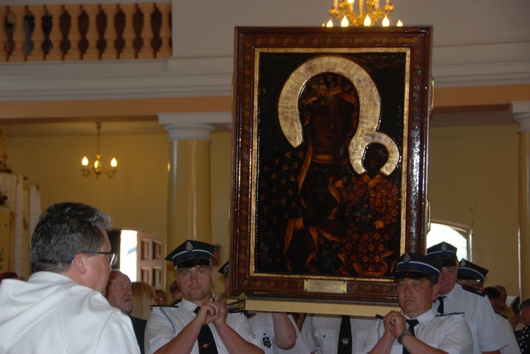 Powitanie ikony MB Częstochowskiej w Bednarach