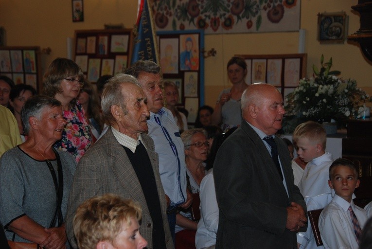 Powitanie ikony MB Częstochowskiej w Bednarach
