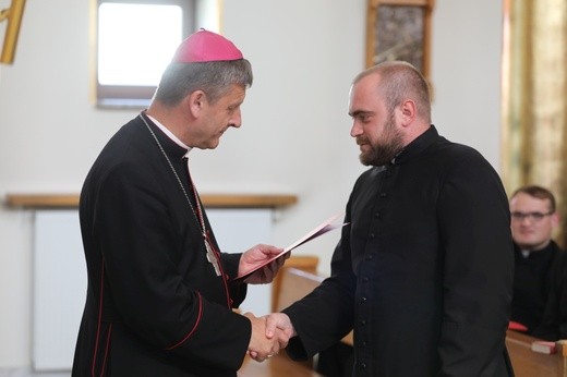 Proboszczowie i wikariusze odebrali nowe dekrety - 2017