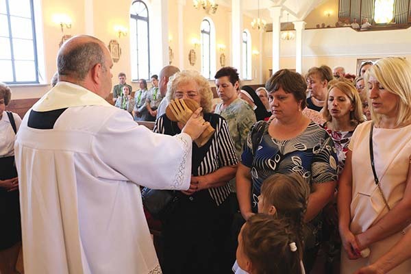 ▼	W dniu odpustu wierni obecni w makowskiej parafii mogli uczcić relikwie świętego.