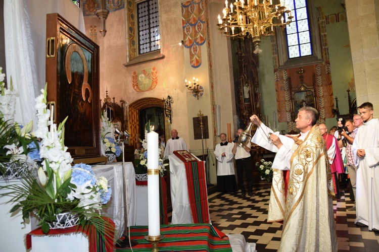 Powitanie ikony MB Częstochowskiej w Kompinie