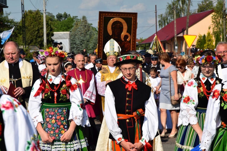 Powitanie ikony MB Częstochowskiej w Kompinie