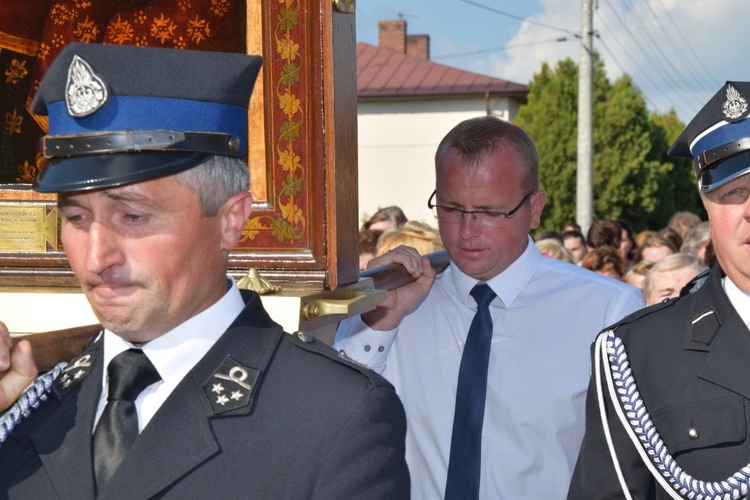 Powitanie ikony MB Częstochowskiej w Kompinie