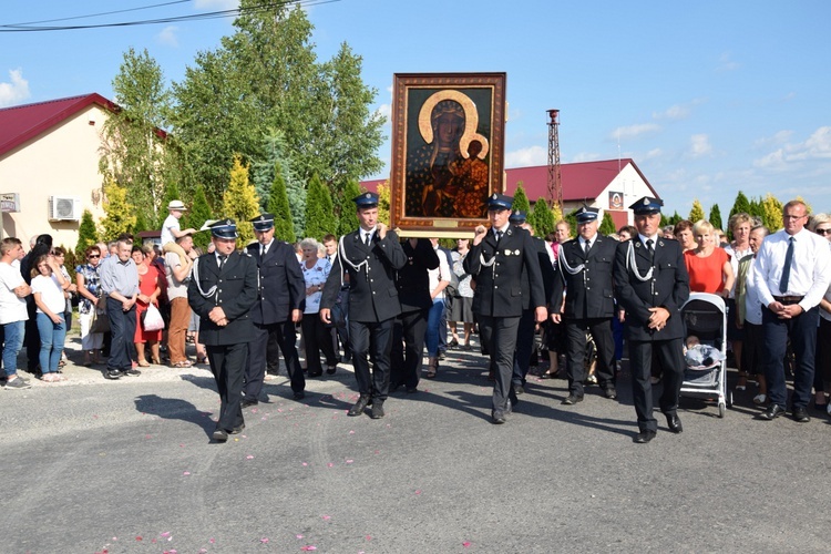 Powitanie ikony MB Częstochowskiej w Kompinie