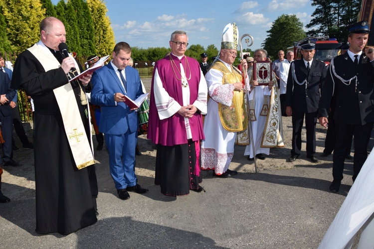 Powitanie ikony MB Częstochowskiej w Kompinie