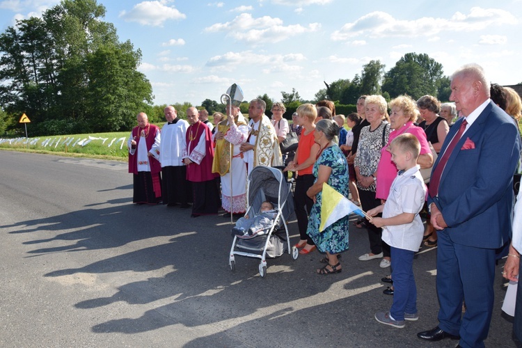 Powitanie ikony MB Częstochowskiej w Kompinie