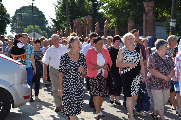 Powitanie ikony MB Częstochowskiej w Kompinie