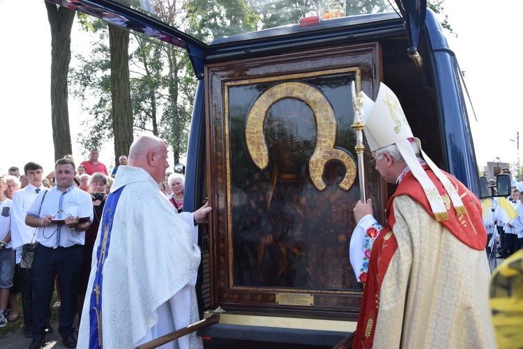 Powitanie ikony MB Częstochowskiej w Kocierzewie