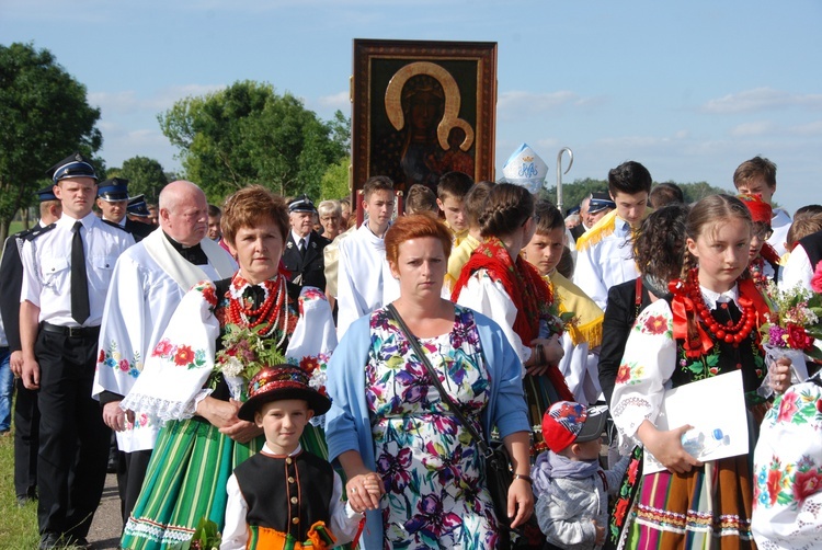 Powitanie ikony MB Częstochowskiej w Boczkach