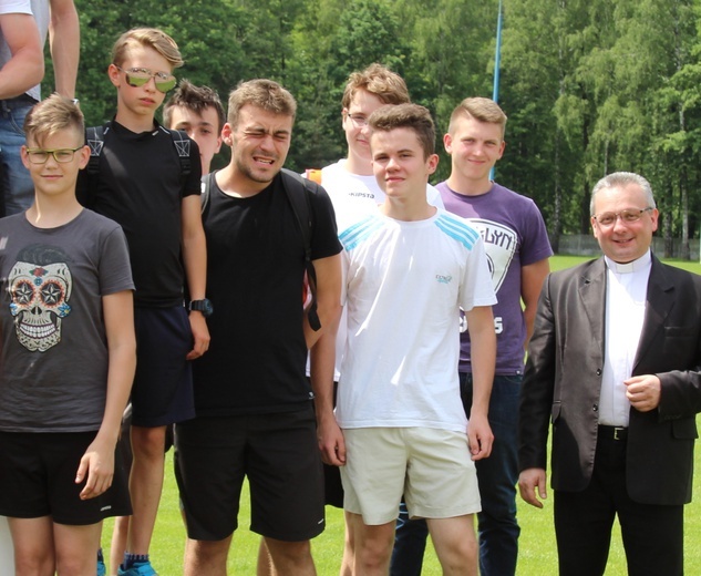 Lekkoatletyczna Spartakiada Służby Liturgicznej w Zabrzegu - 2017