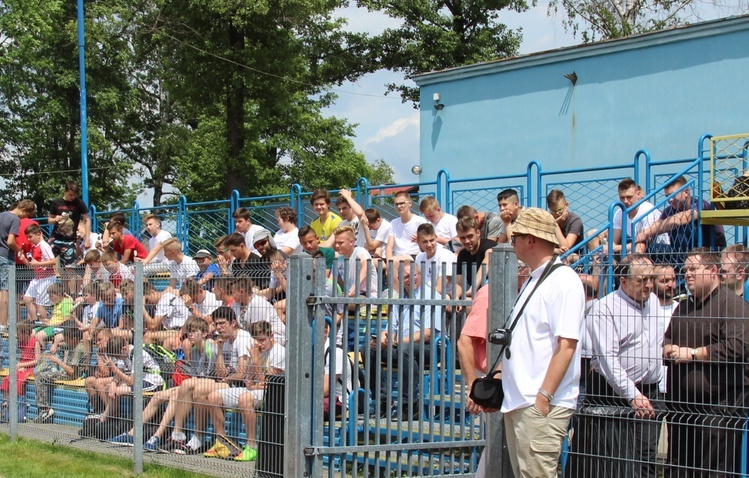 Lekkoatletyczna Spartakiada Służby Liturgicznej w Zabrzegu - 2017