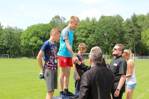 Lekkoatletyczna Spartakiada Służby Liturgicznej w Zabrzegu - 2017