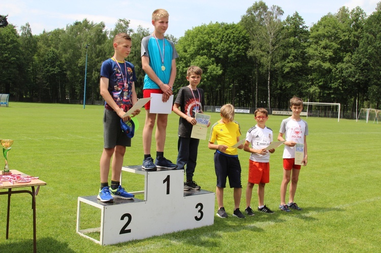 Lekkoatletyczna Spartakiada Służby Liturgicznej w Zabrzegu - 2017