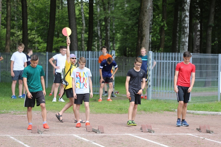 Lekkoatletyczna Spartakiada Służby Liturgicznej w Zabrzegu - 2017