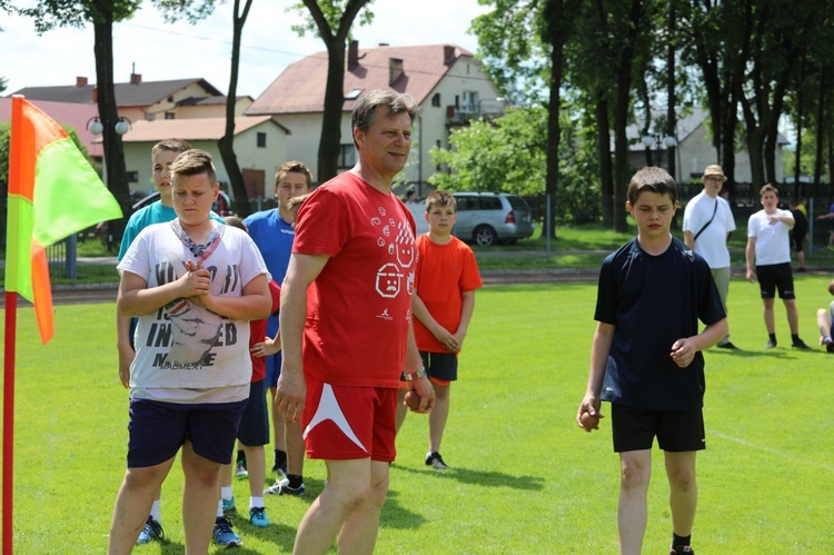 Lekkoatletyczna Spartakiada Służby Liturgicznej w Zabrzegu - 2017