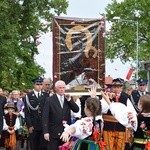 Powitanie ikony MB Częstochowskiej w parafii MB Nieustającej Pomocy w Łowiczu