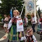 Powitanie ikony MB Częstochowskiej w parafii MB Nieustającej Pomocy w Łowiczu