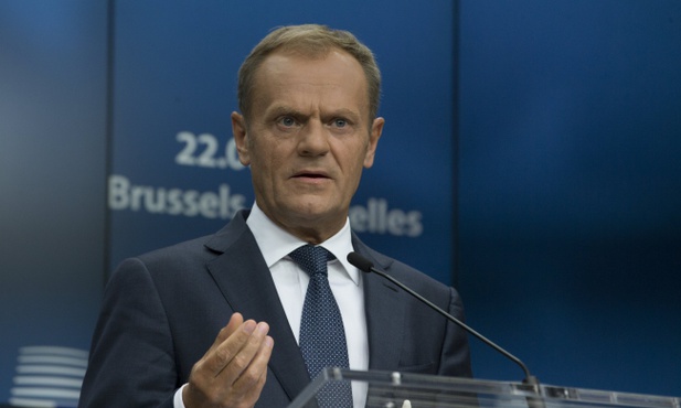 Tusk pozytywnie o współpracy polskiego rządu z Macronem