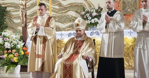 Święcenia diakonatu