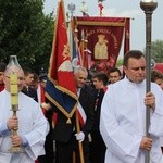 Powitanie ikony MB Częstochowskiej w katedrze łowickiej