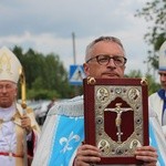 Powitanie ikony MB Częstochowskiej w katedrze łowickiej