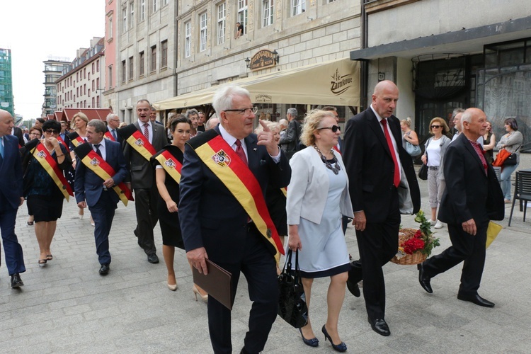 Święto Wrocławia - pochód i uroczysta sesja rady miasta