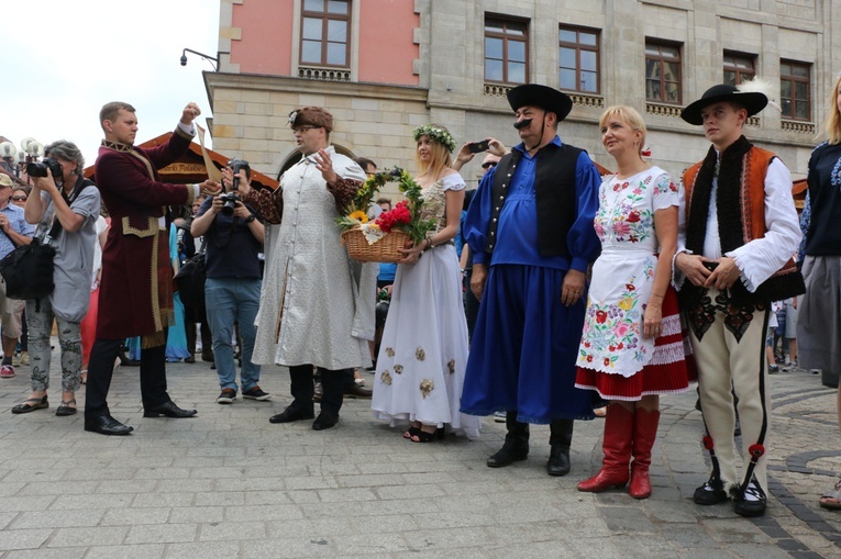 Święto Wrocławia - pochód i uroczysta sesja rady miasta
