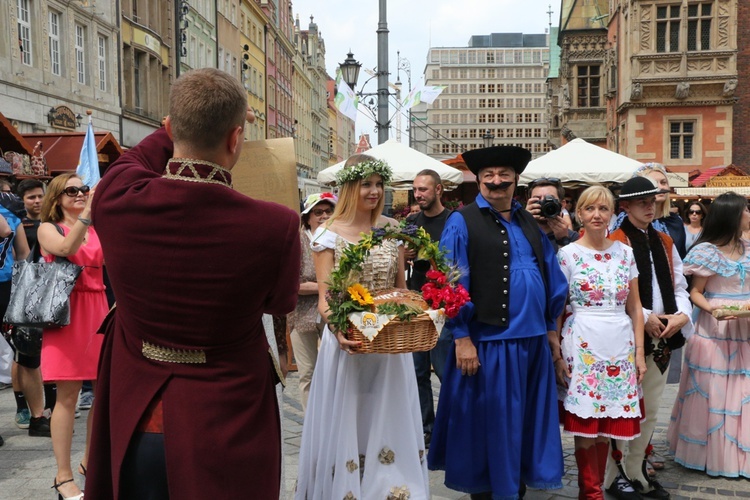 Święto Wrocławia - pochód i uroczysta sesja rady miasta