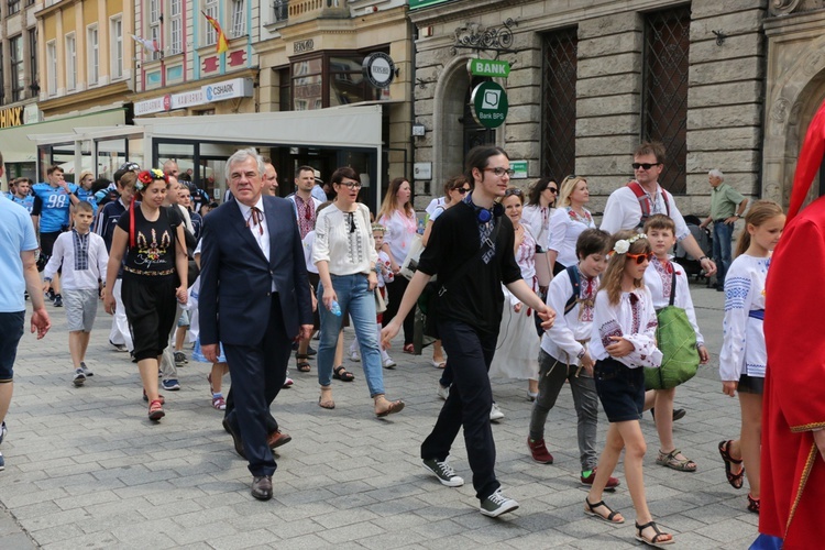 Święto Wrocławia - pochód i uroczysta sesja rady miasta