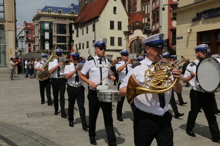 Święto Wrocławia - pochód i uroczysta sesja rady miasta
