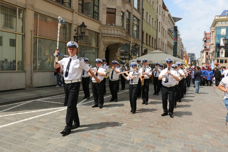 Święto Wrocławia - pochód i uroczysta sesja rady miasta