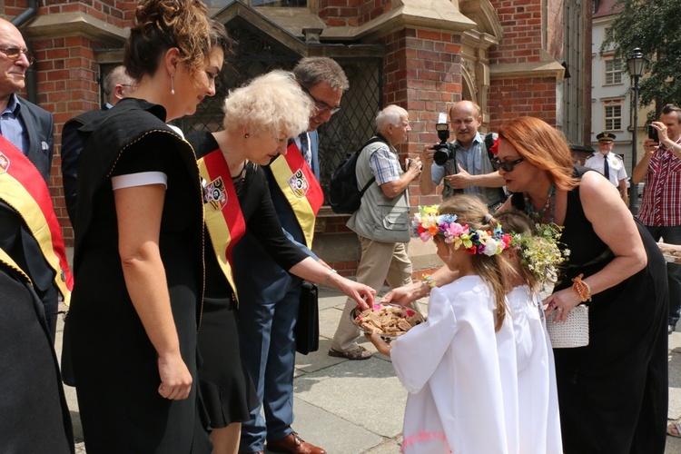 Święto Wrocławia - pochód i uroczysta sesja rady miasta