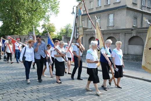 Matka Boża Opolska na ulicach miasta