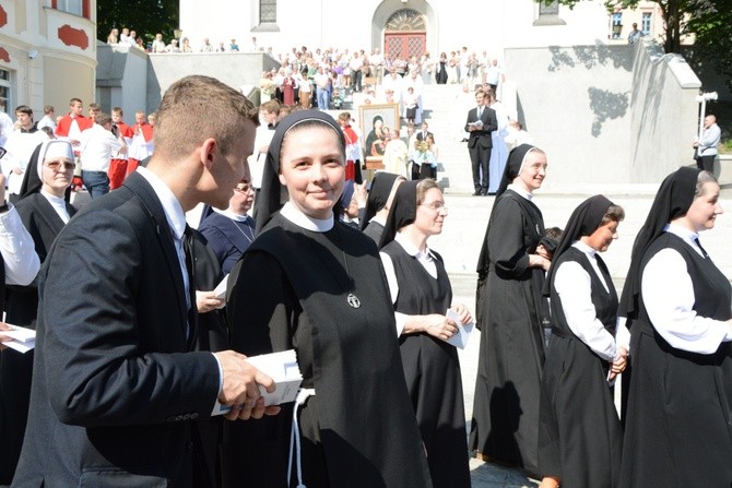 Matka Boża Opolska na ulicach miasta