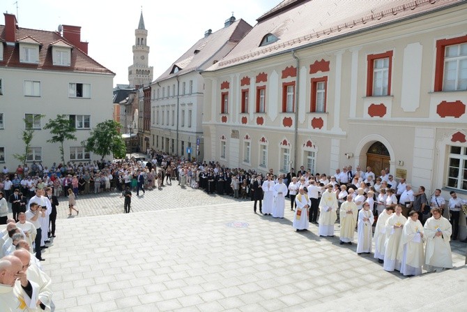 Matka Boża Opolska na ulicach miasta