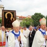 Pożegnanie ikony MB Częstochowskiej w diecezji łowickiej cz. I