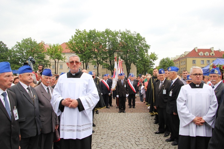 Pożegnanie ikony MB Częstochowskiej w diecezji łowickiej cz. I