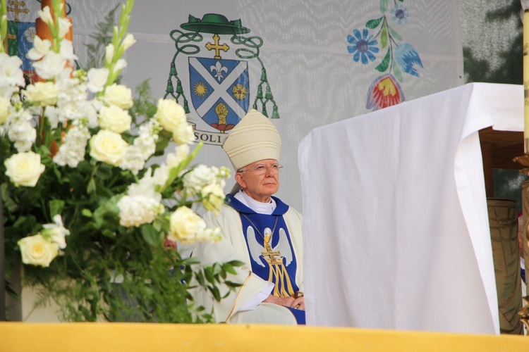 Pożegnanie ikony MB Częstochowskiej w diecezji łowickiej cz. I