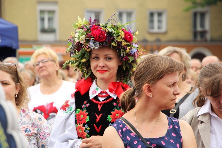 Pożegnanie ikony MB Częstochowskiej w diecezji łowickiej cz. I