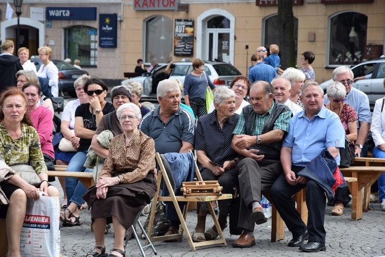 Pożegnanie ikony MB Częstochowskiej w diecezji łowickiej cz. II