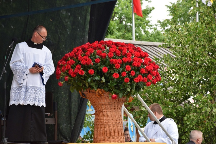 Pożegnanie ikony MB Częstochowskiej w diecezji łowickiej cz. II