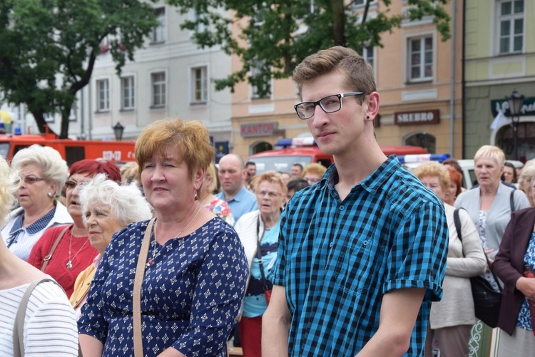 Pożegnanie ikony MB Częstochowskiej w diecezji łowickiej cz. II